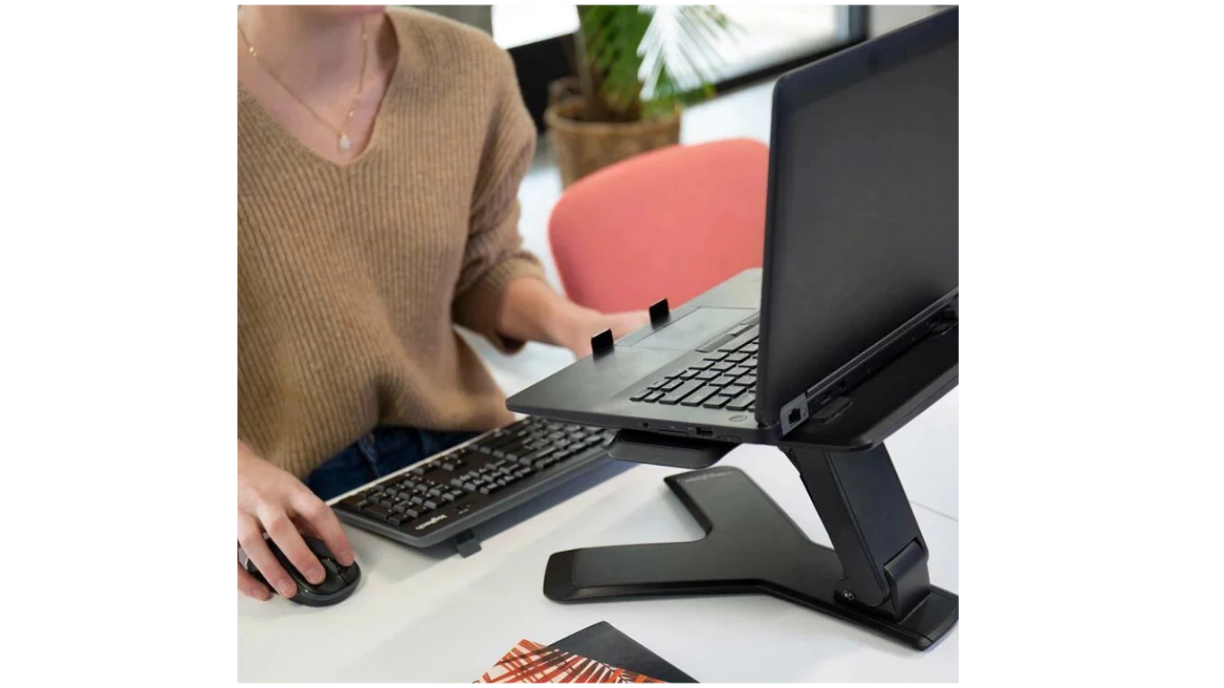 Ergotron_Single_nbstand_7