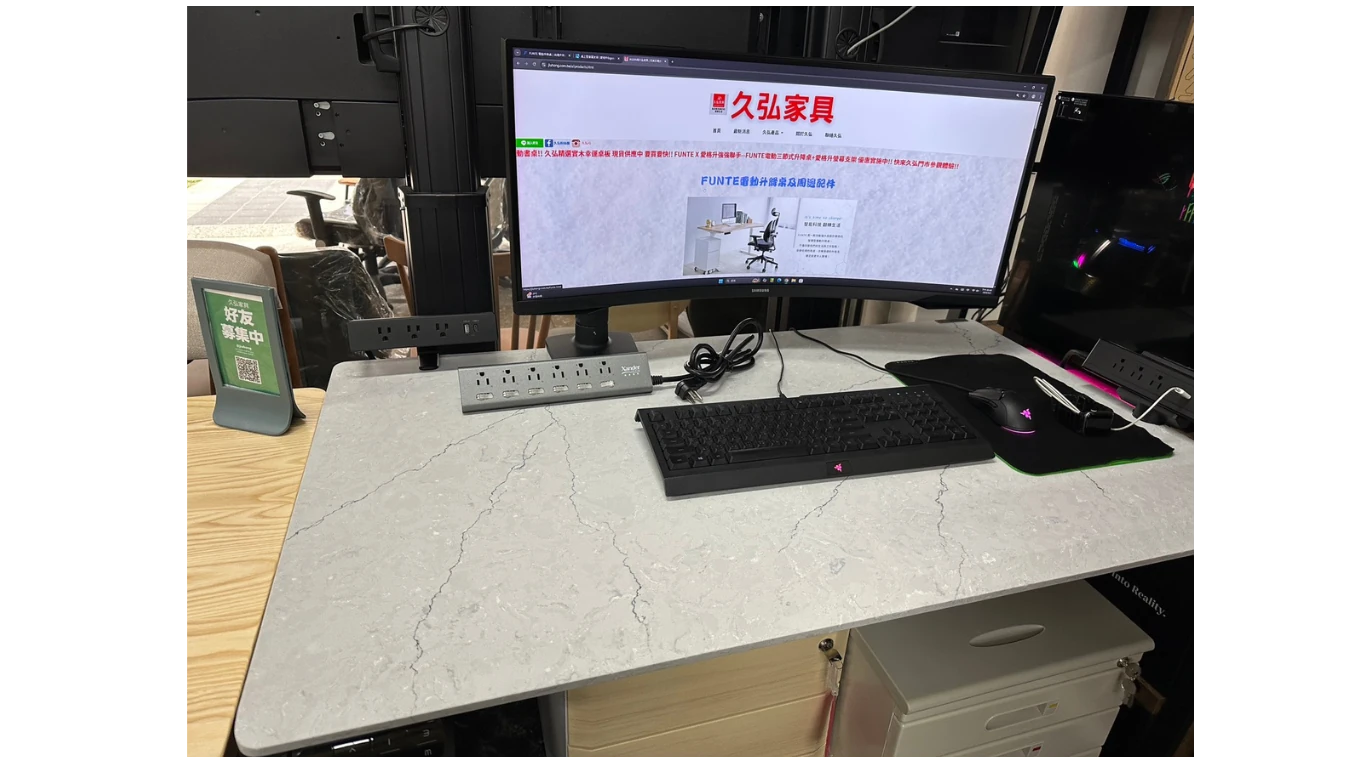 Funte_desk_15